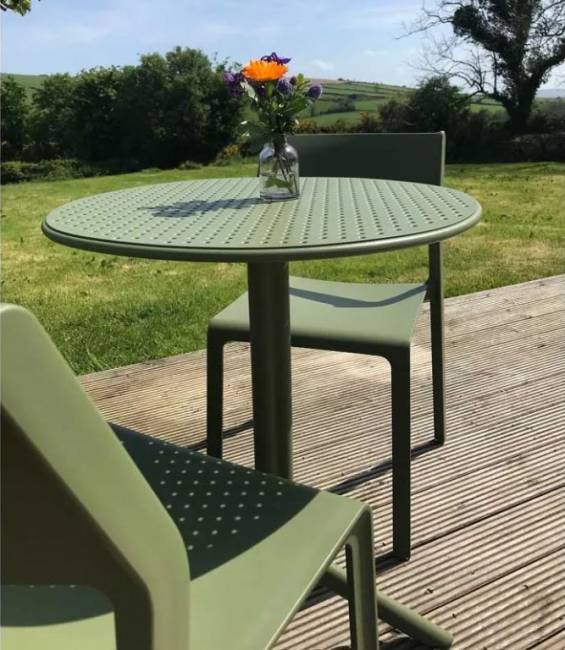 Стул пластиковый Trill Bistrot агава 500х515х825 мм Стул пластиковый Trill Bistrot агава 500х515х825 мм