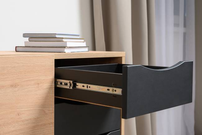 Брюс письменный стол с комодом цвет чёрный/Battle rock Santiago/столешница МДФ ель карпатская Брюс письменный стол с комодом цвет чёрный/Battle rock Santiago/столешница МДФ ель карпатская